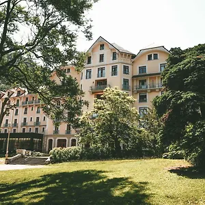 Terres De France - Le Splendid 3*, Allevard Francia